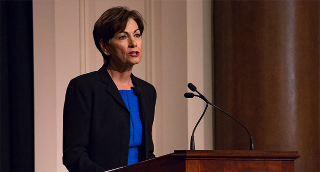 governor kim reynolds